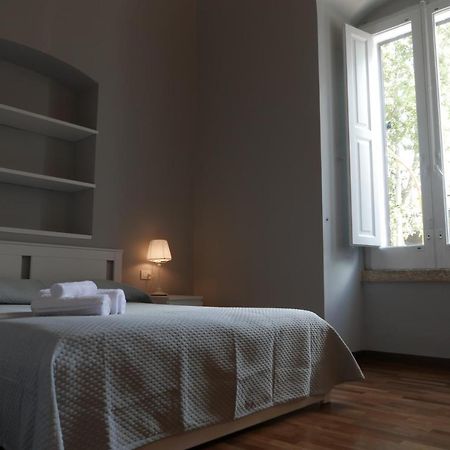 Suite 261 - Intero Appartamento Nel Centro Di Bari Luaran gambar