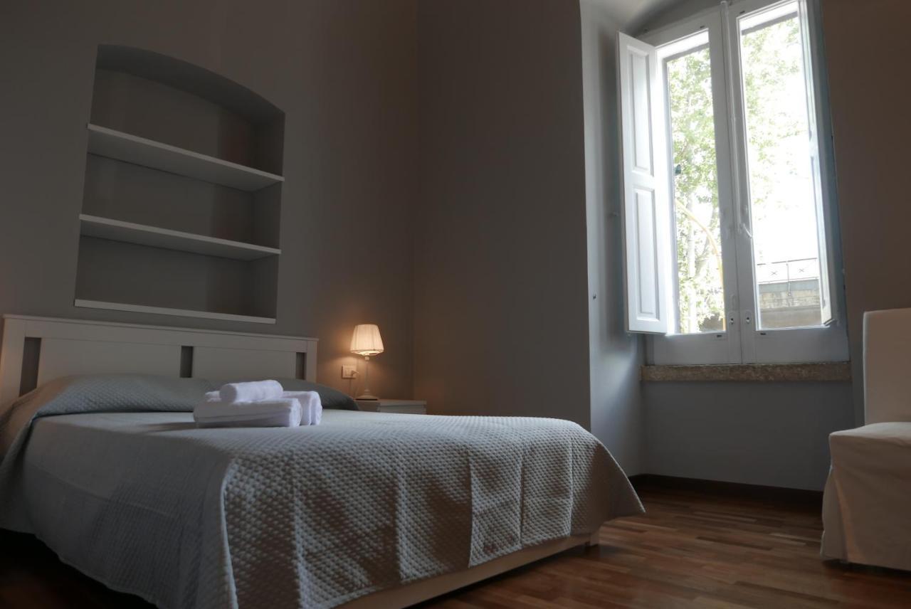 Suite 261 - Intero Appartamento Nel Centro Di Bari Luaran gambar